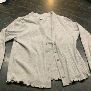 Grey women’s petite 10 cropped sweater